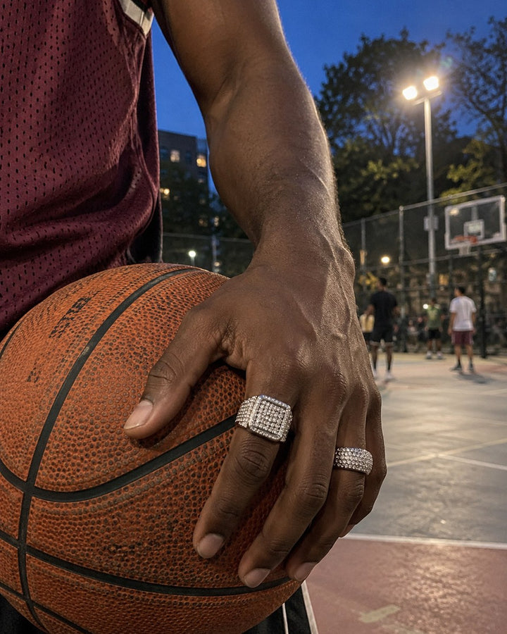 Caught in action: Rings