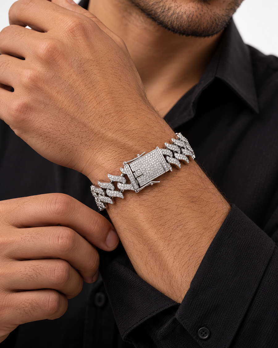 ICED Freezy Cuban Link Bracelet — studio styling